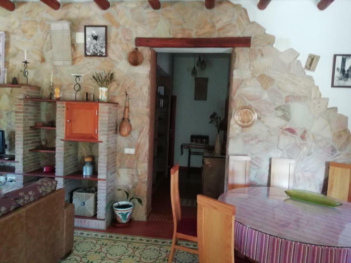Alojamiento Rural La Perdiz 라 푸에블라 데 로스 인판테스 외부 사진